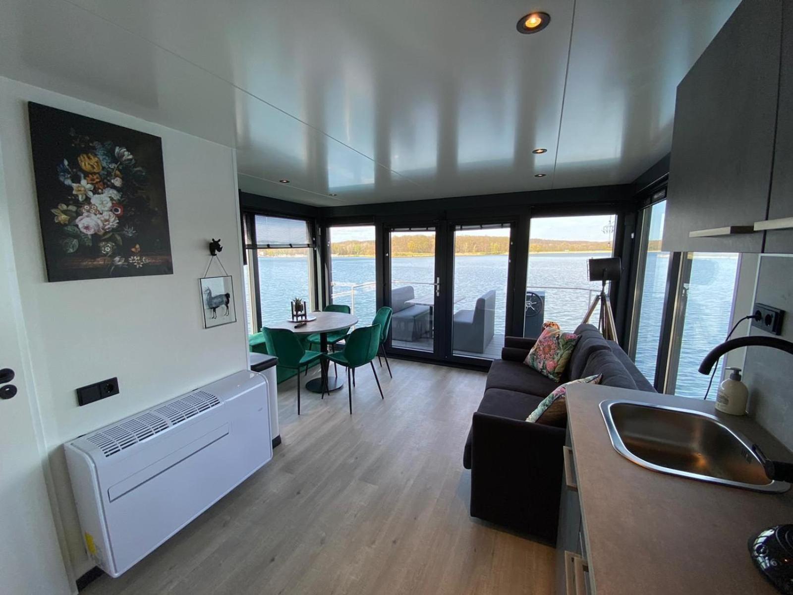 Plasmolen Houseboat Marina Mookerplas 4-6 Persons מראה חיצוני תמונה